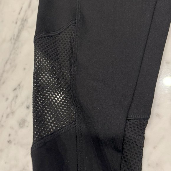 PINK Ultimate Gym Leggings - Size XS - Picture 2 of 4